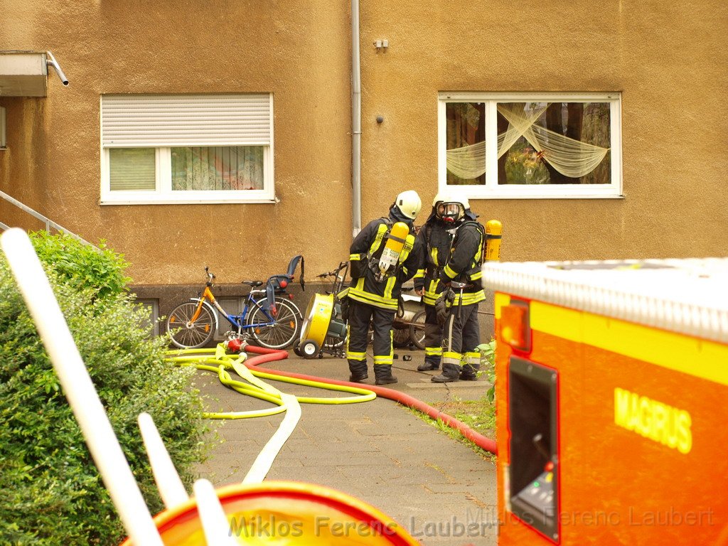 Feuer Koeln Vingst Burgstr P100.JPG